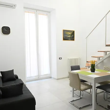 Victry's Chiaia Casa de Férias Nápoles