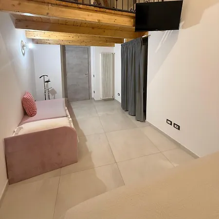 Victry's Chiaia Casa vacanze *